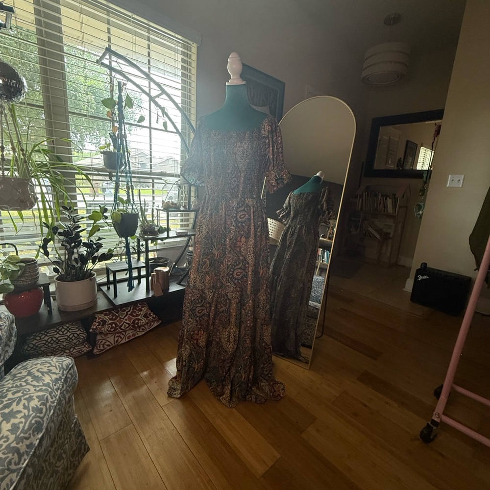 Boho Smocked Paisley Maxi Dress XL - Picture 6 of 8